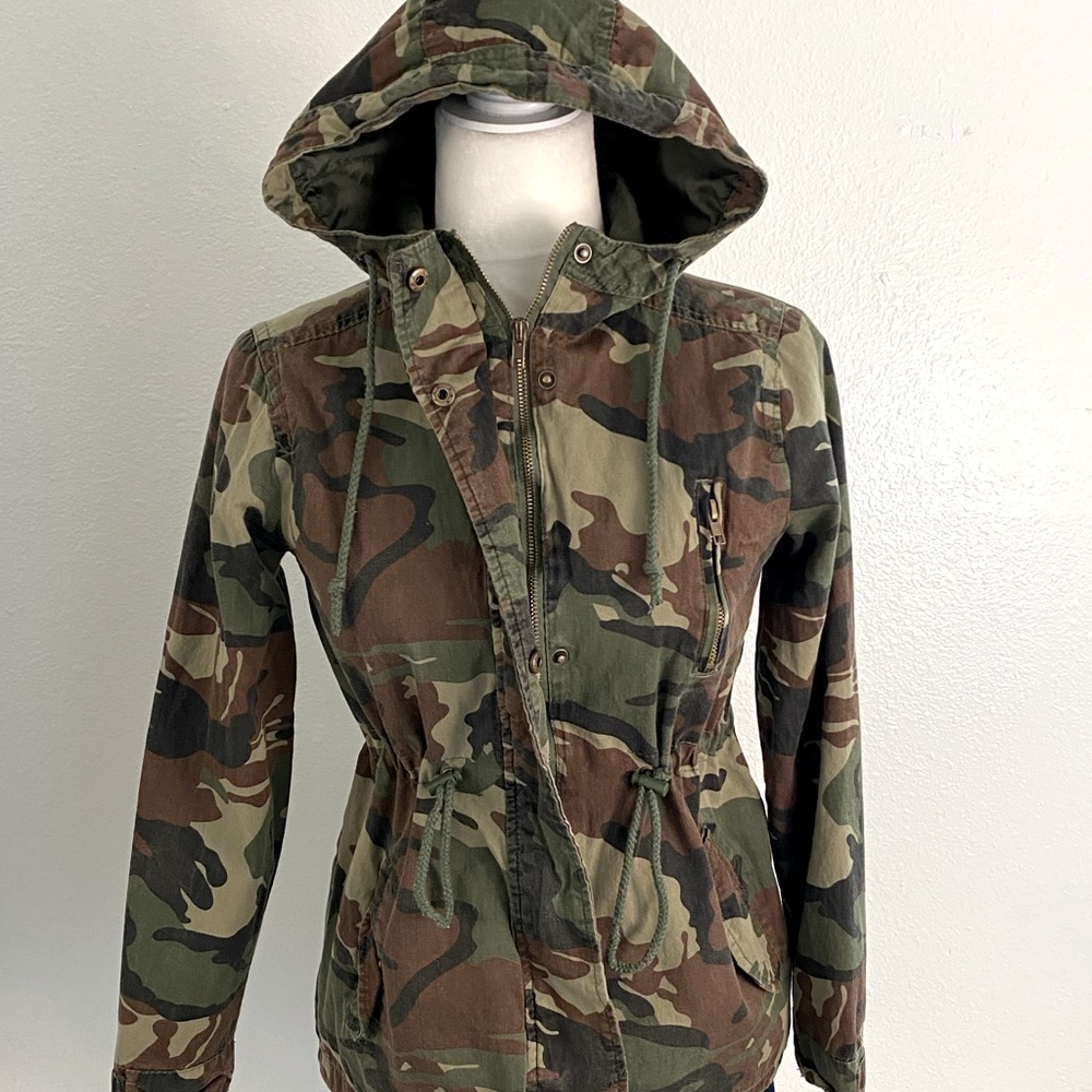 Forever 21 Women's Camo Hooded Utility Jacket - Green, Brown, Black